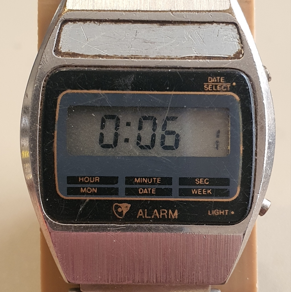10/$20 Vtg Digital Lcd Alarm Stainless Steel Men's Watch For Repair